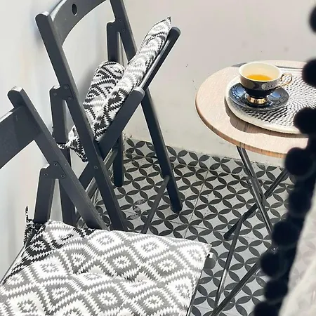 Apartman Chic To The Sea Garden